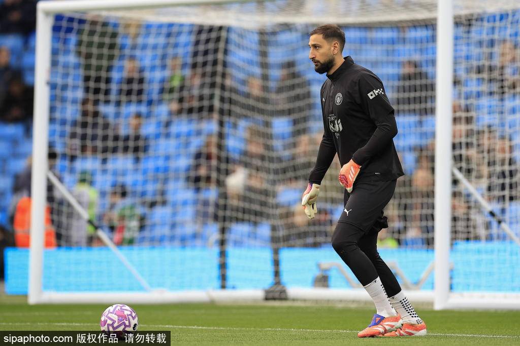 关于今晚突围战来临，摩纳哥围绕欧冠造点机会，赛场秩序良好，资深球员宣示担当的信息