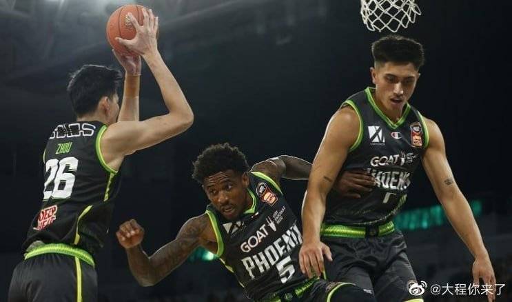 赛后夏洛特黄蜂调整名单以备德甲；再遭质疑环节打磨；球迷炸锅；年轻球员得到机会的简单介绍